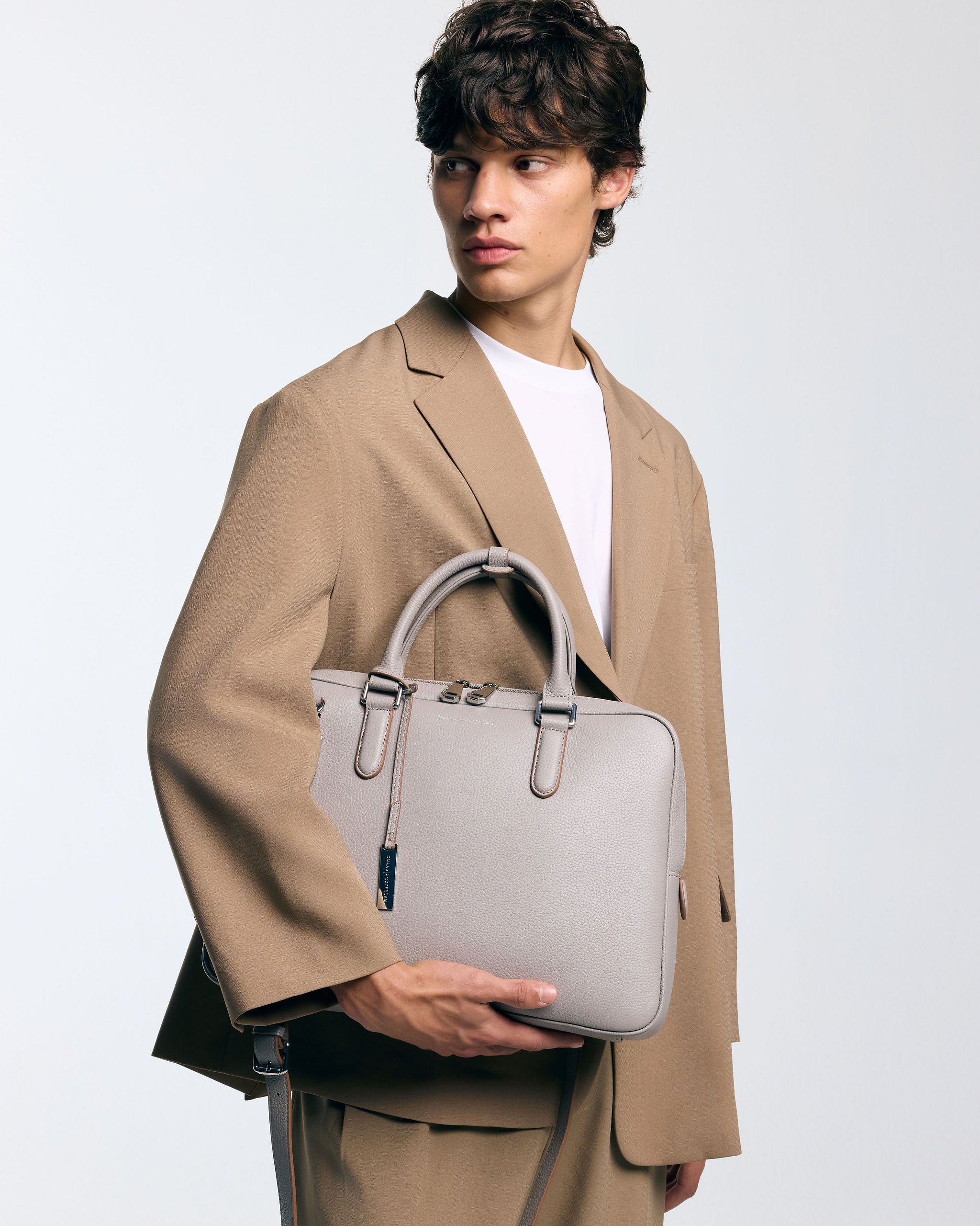 ADAM | TAUPE - Image 2