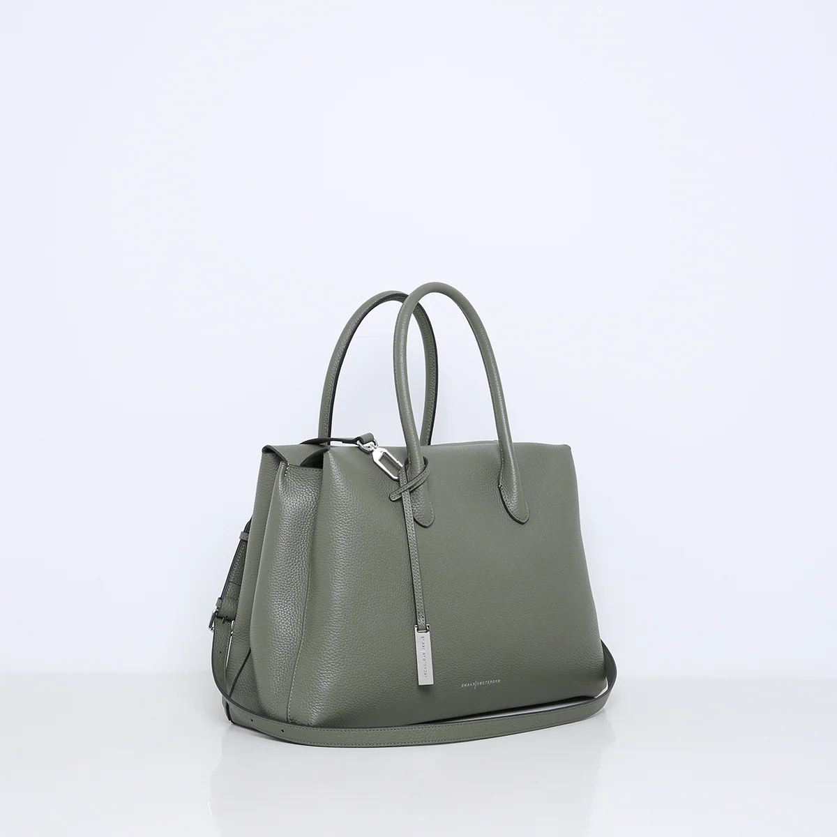 BETTE | PINE - Image 3