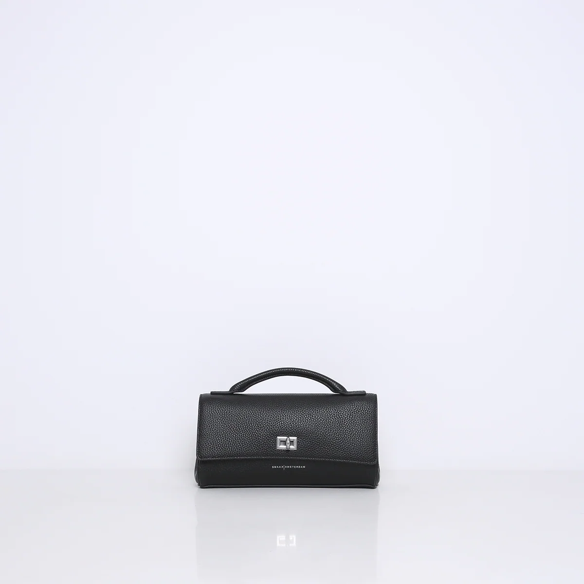 CHARLTON | BLACK