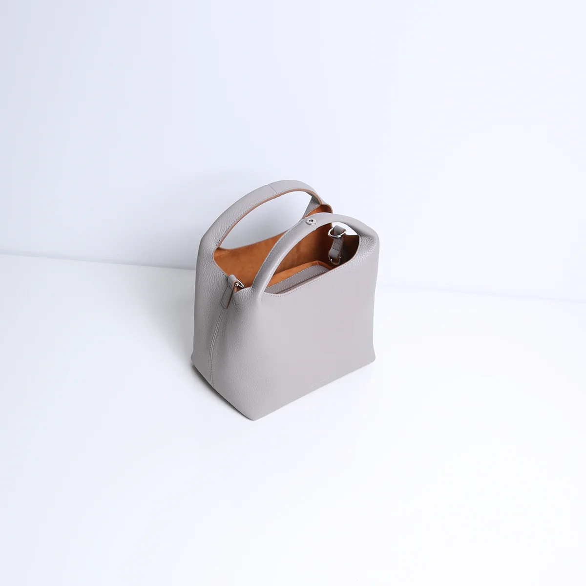 DAISY | TAUPE - Image 5