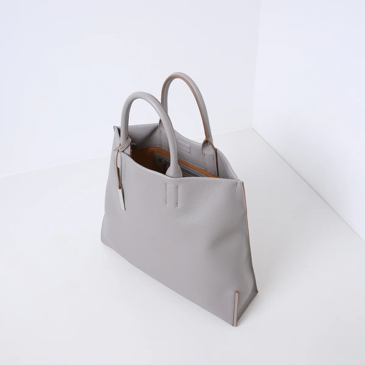 HILLY | TAUPE - Image 5