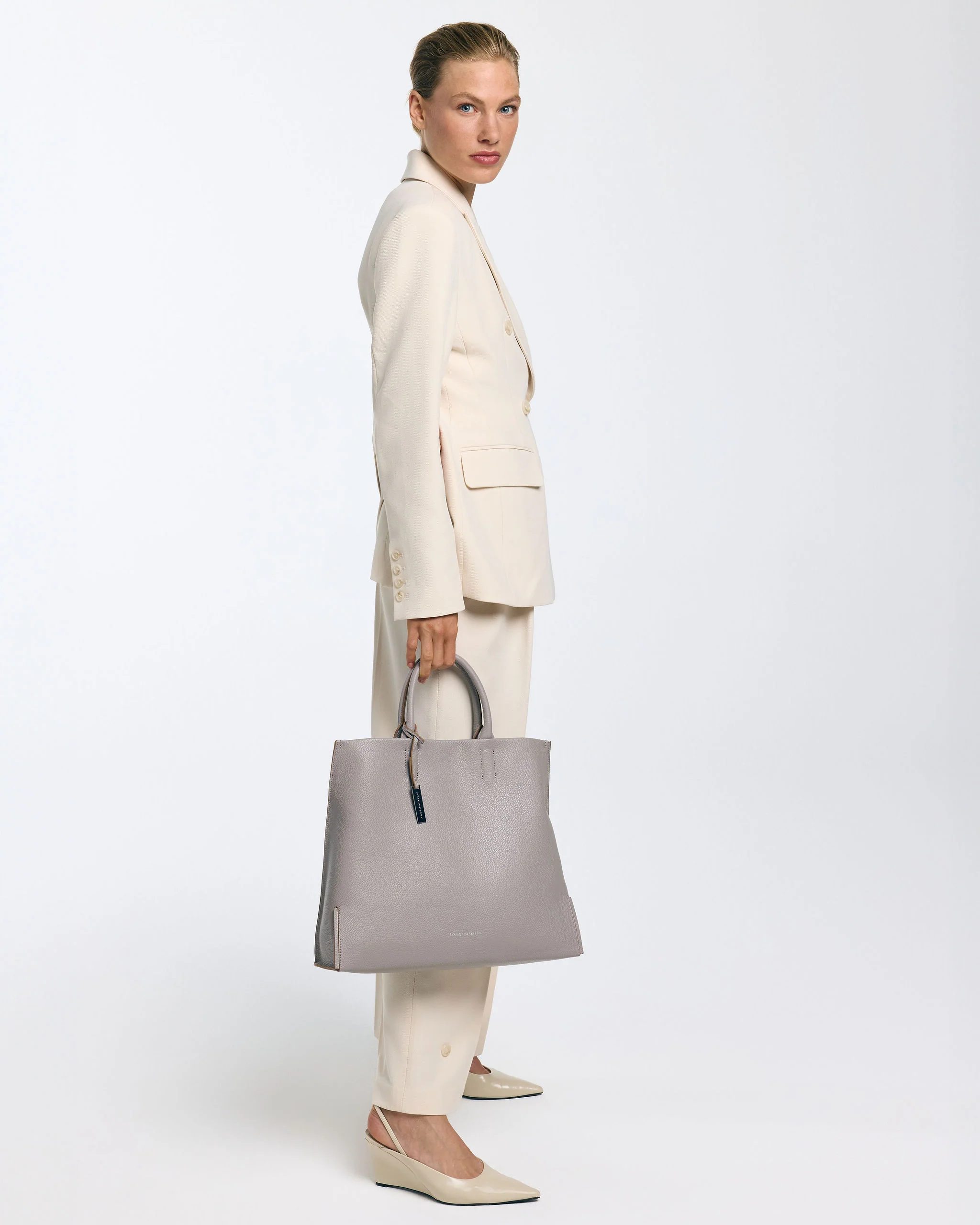 HILLY | TAUPE - Image 6