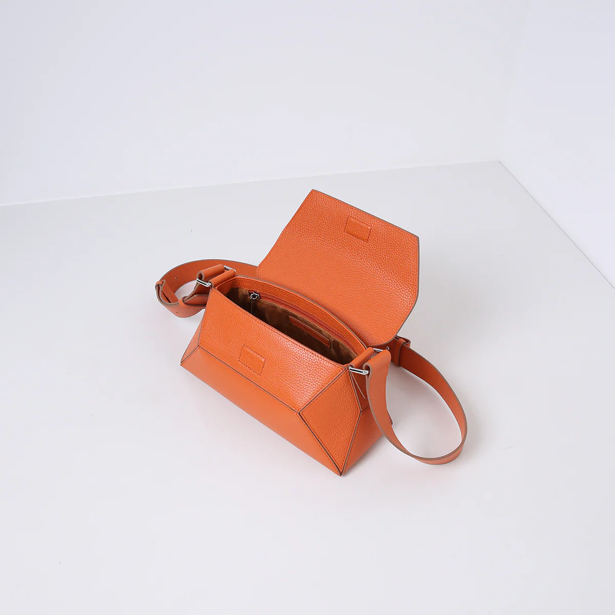 IZZY | MANDARIN - Image 5