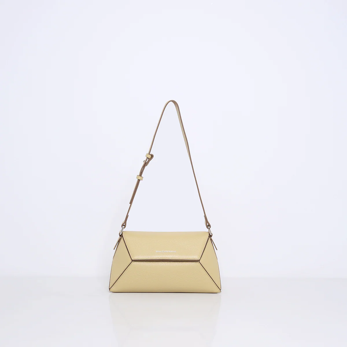IZZY | BUTTER - Image 7