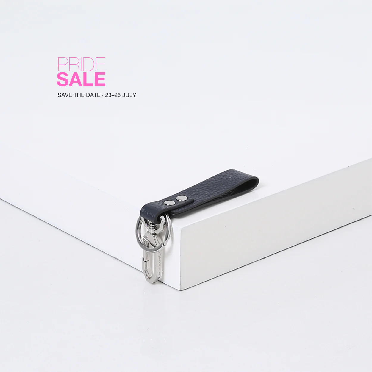 KEY CHAIN | NAVY