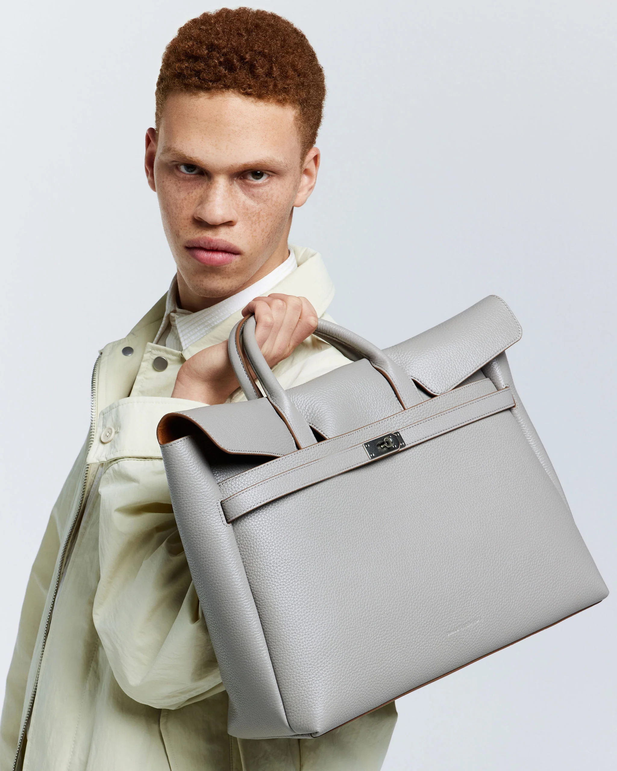 LEON | TAUPE