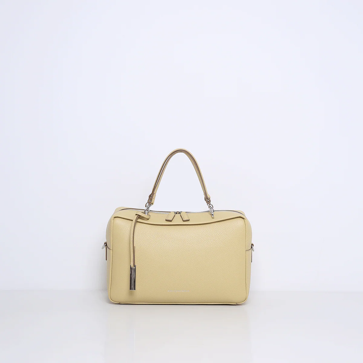 LUUK | BUTTER