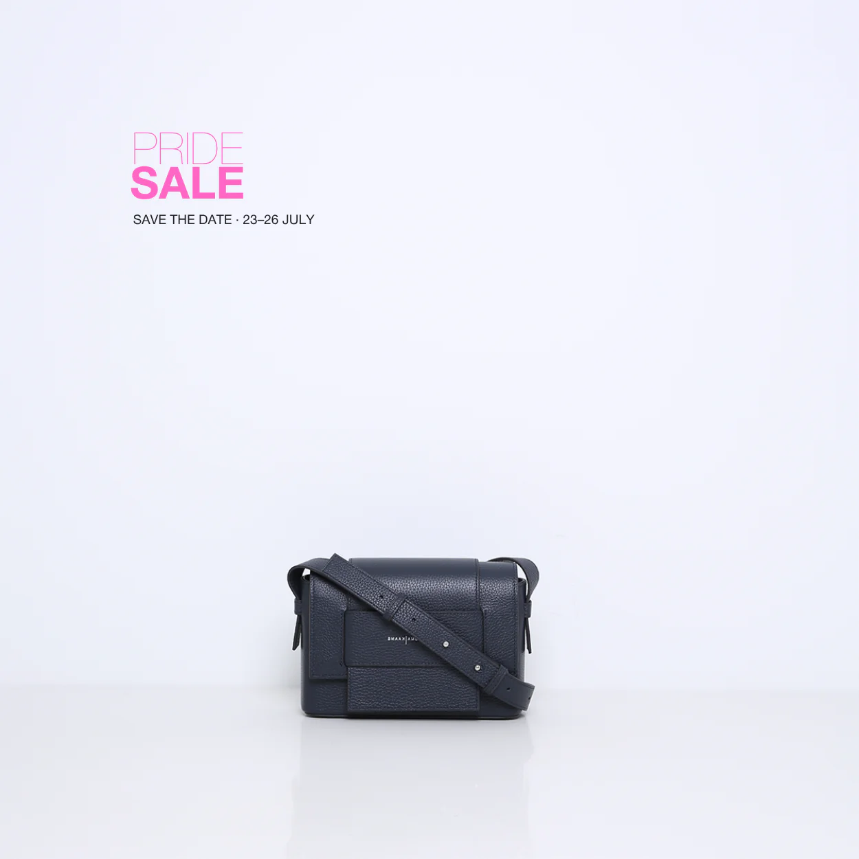 MEGAN | BLACK