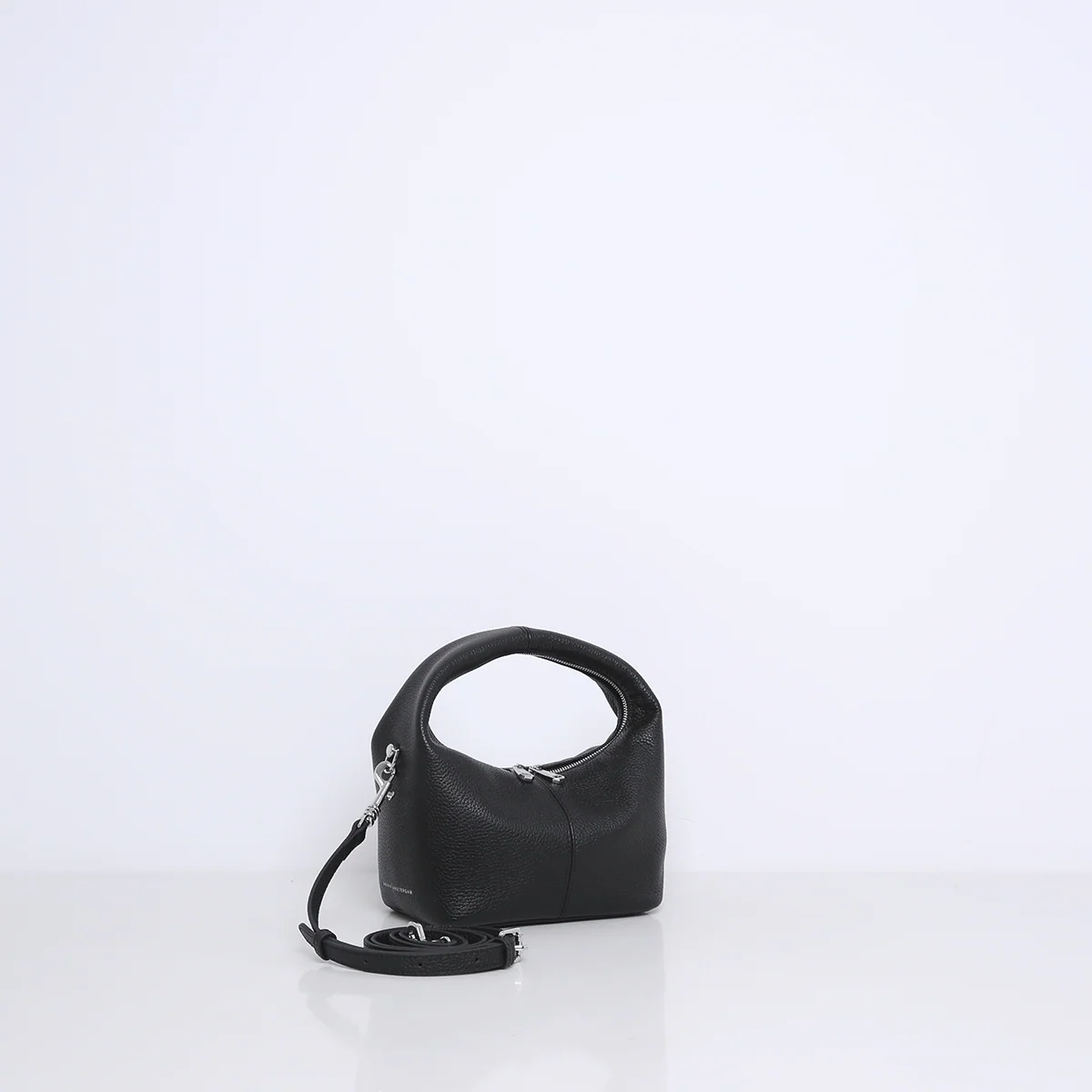 SHELBY | BLACK