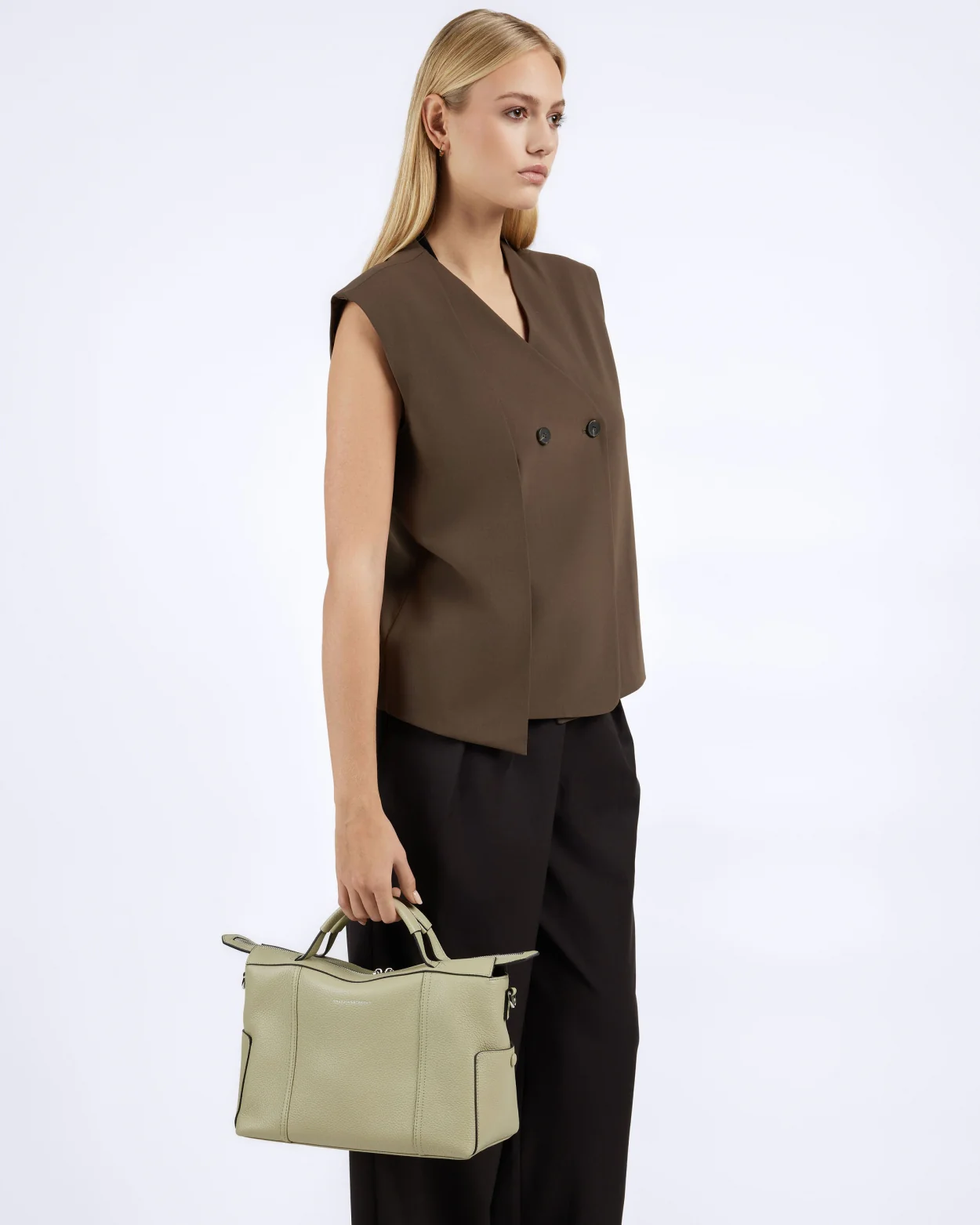 TONY | OLIVE - Image 2